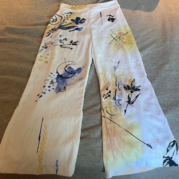 Aritzia Babaton
Lincoln Pant - Picture 5 of 7